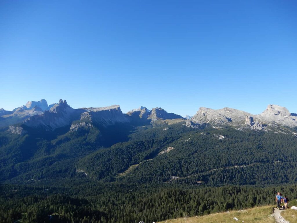 Vista panorâmica das montanhas na região da Dolomitas