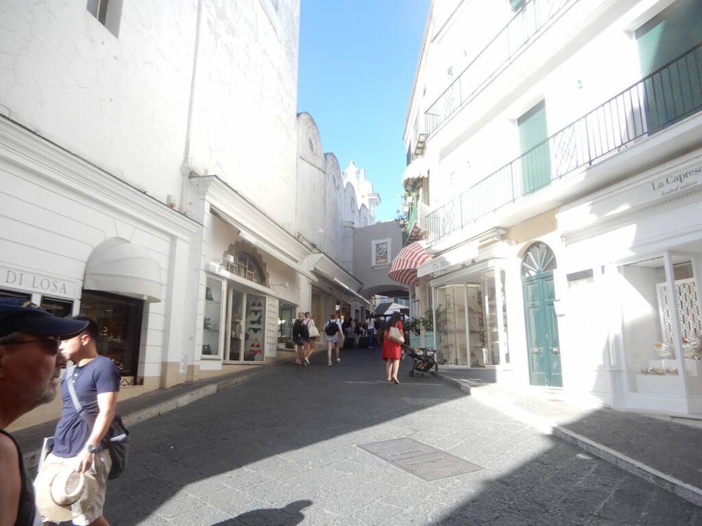 Rua da ilha de Capri