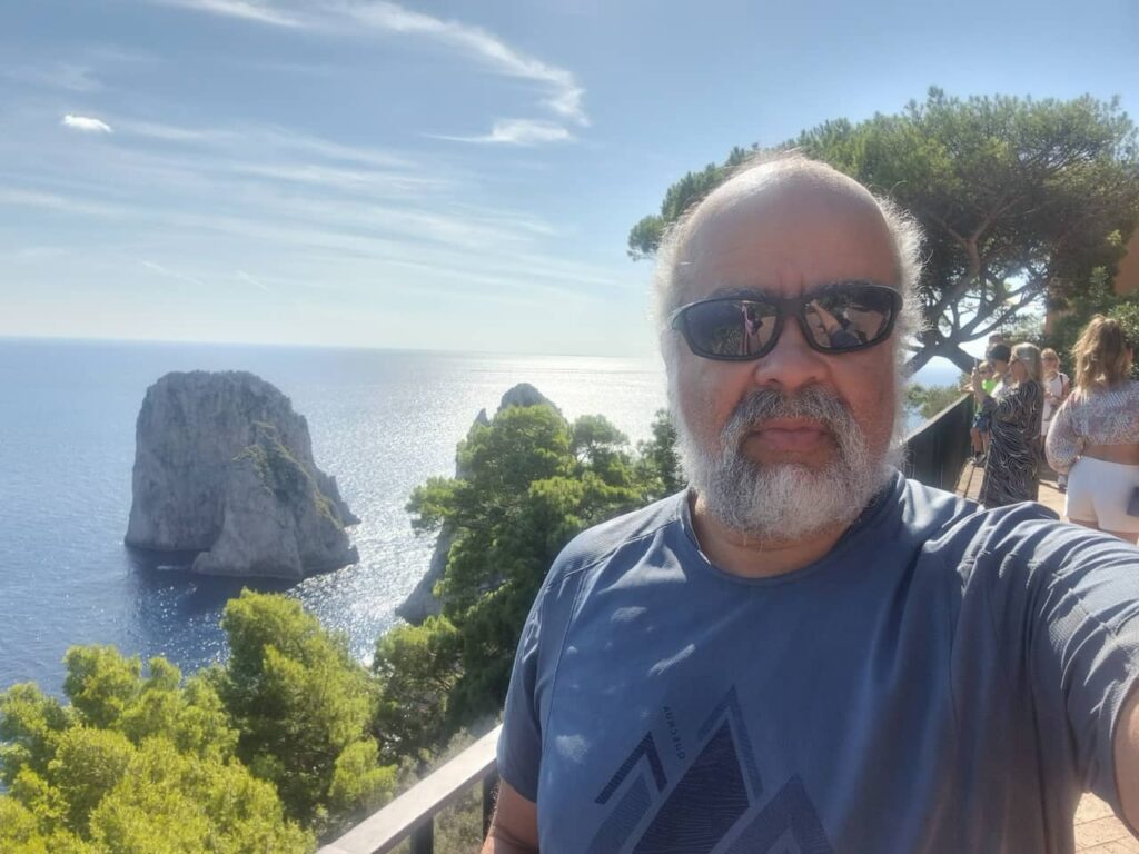 Faraglione di Terra. ilha de Capri