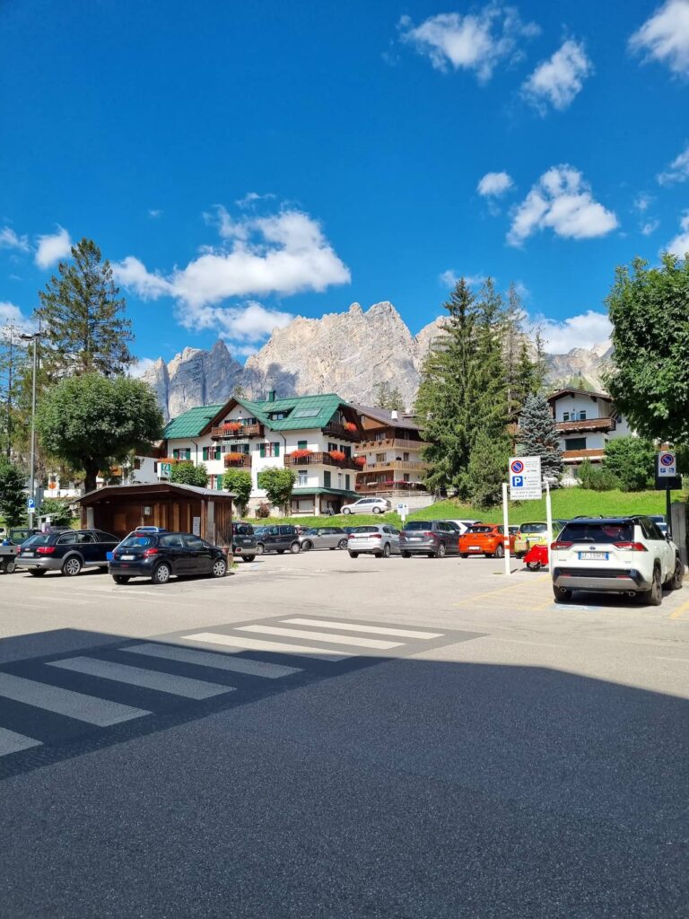 Cortina Ampezzo's Bus Station