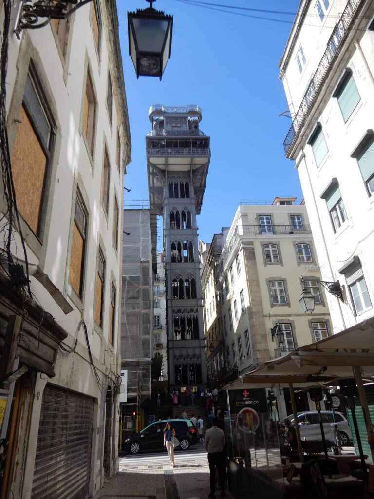 Santa Cruz Elevator - Lisbon