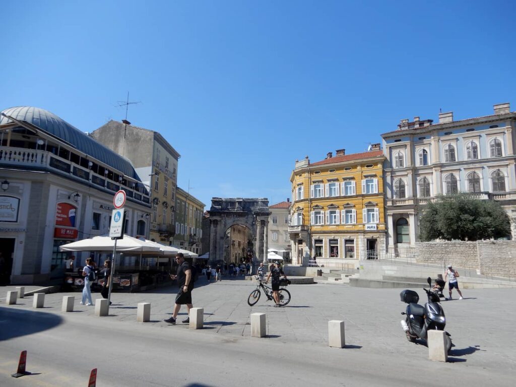 Centro da cidade de Pula - Croácia