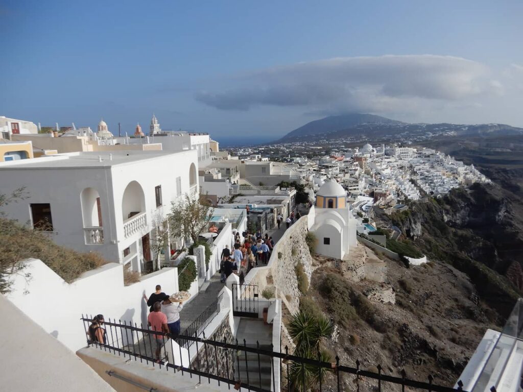 Casas brancas na ilha de Santorini