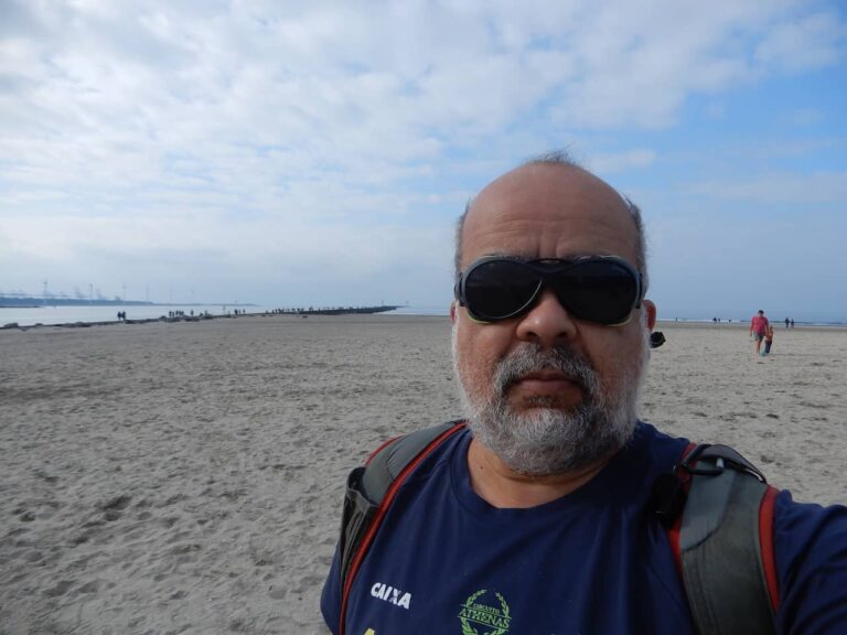 Beach in Hoek van holland haven