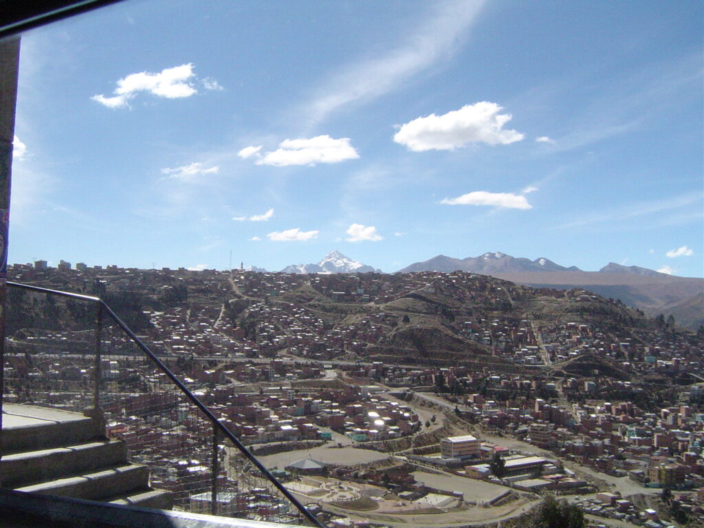 Montanha Illimani vista do mirador de La Paz