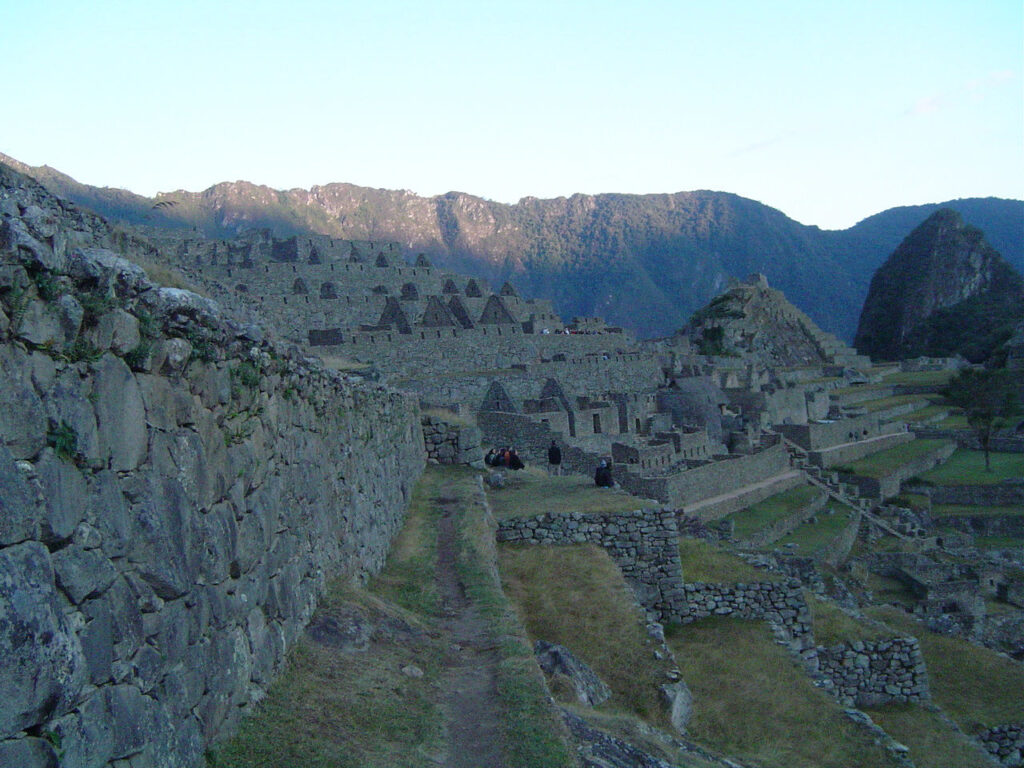 Machu Picchu ao entardecer