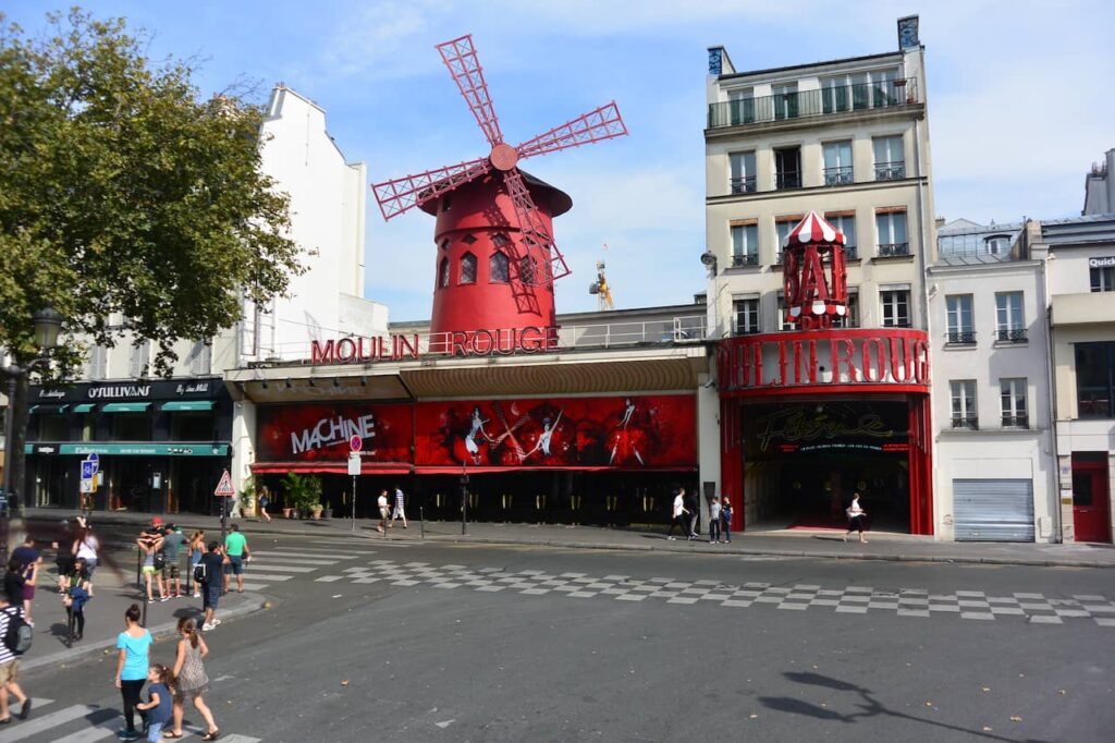 Moulin Rouge - Paris