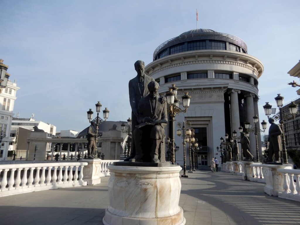 sculptures on the bridge of art