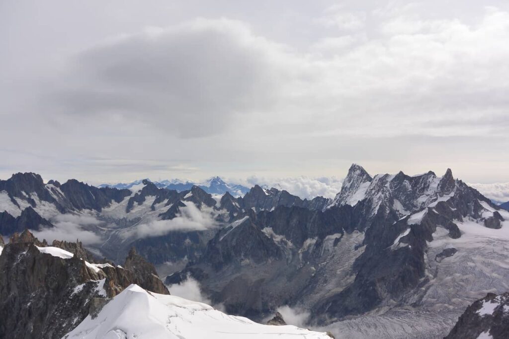 Vista das montanhas - Chamonix