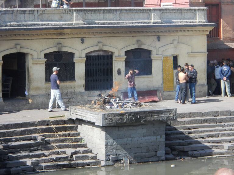 Crematório de Pashupatinath