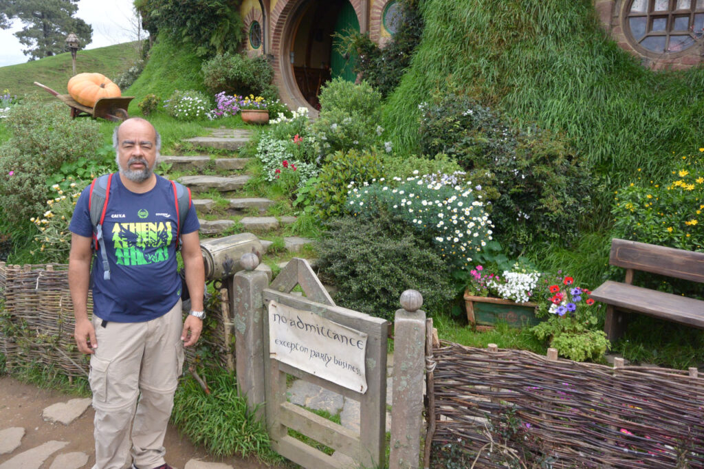 Eu na casa do Bilbo Bouceiro - Nova Zelândia