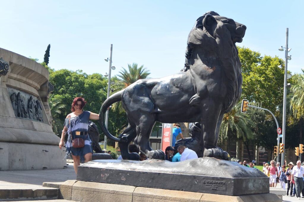 Columbus Monument