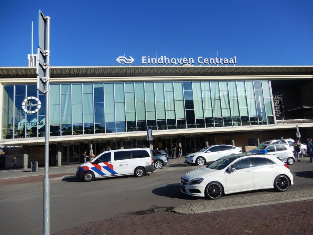 Estação central de trem de Eindhoven