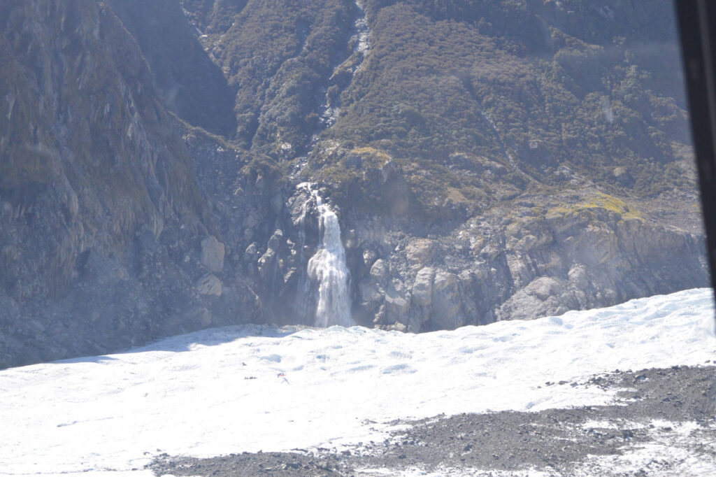 Cachoeira congelada