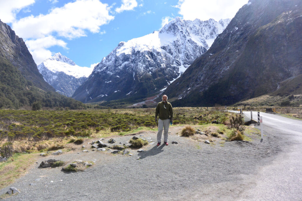 Caminho para Milford sounds - Nova Zelândia