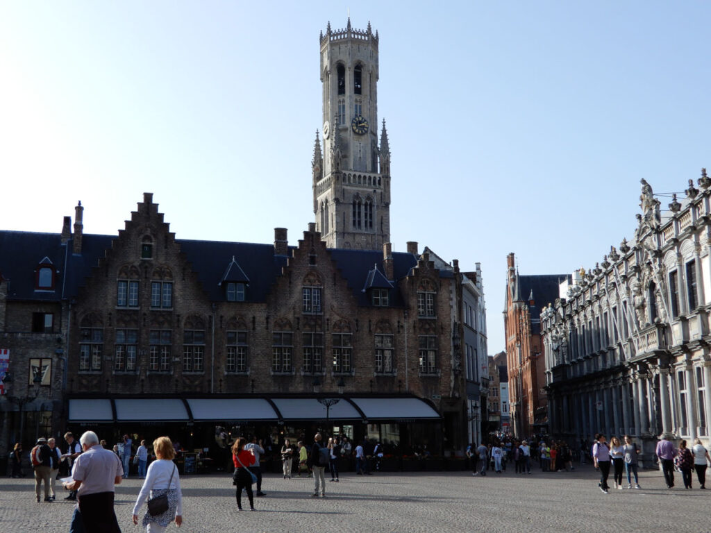 Praça principal de Bruges