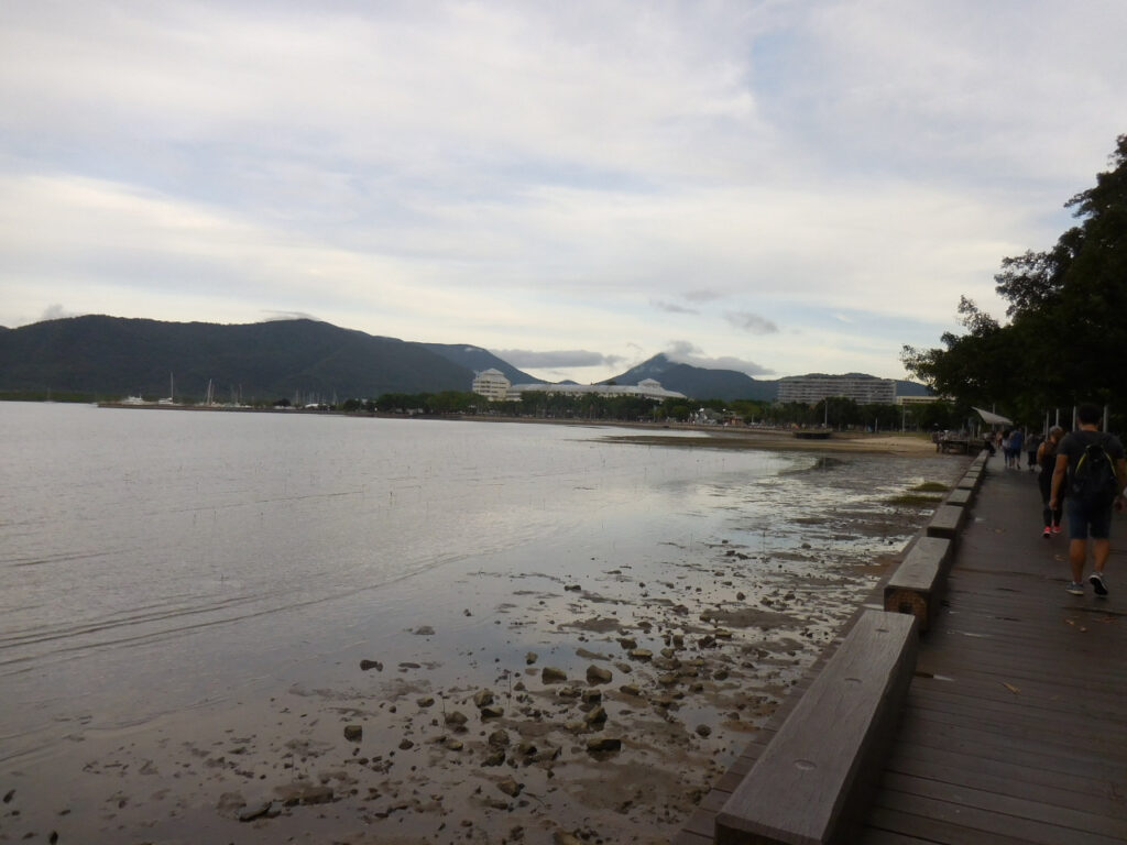 Praia central de Cairns