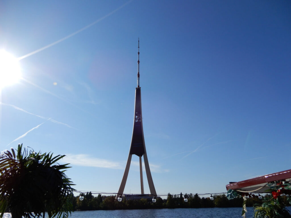 Riga - Torre de Radio e TV - Latvia