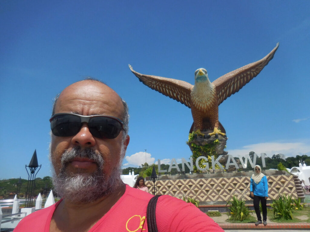 Dataran Lang símbolo de Langkawi.