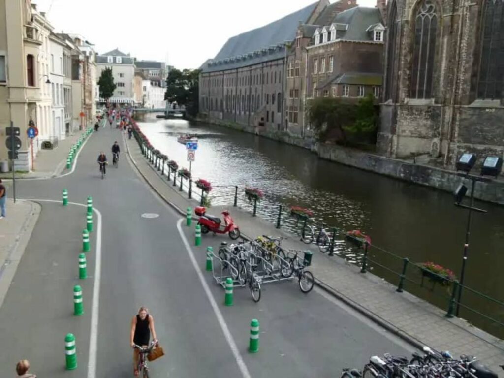 Canal em Gent