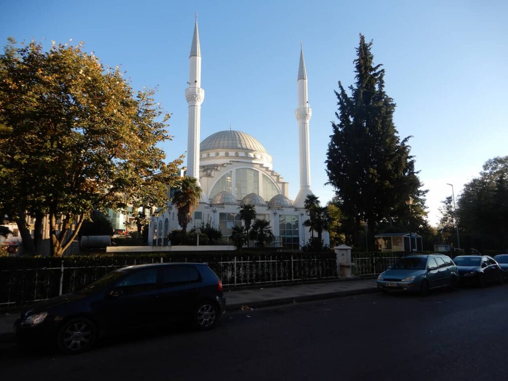 Ebu Bekr Mosque