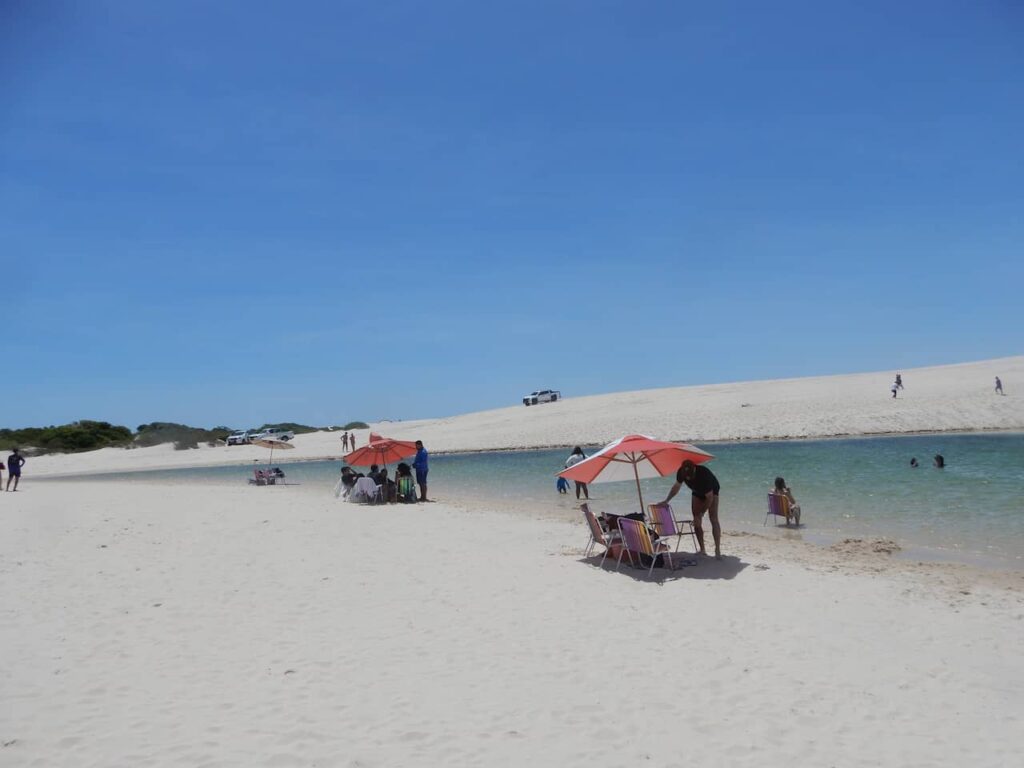 Curtindo sol nos Lençóis Maranhenses