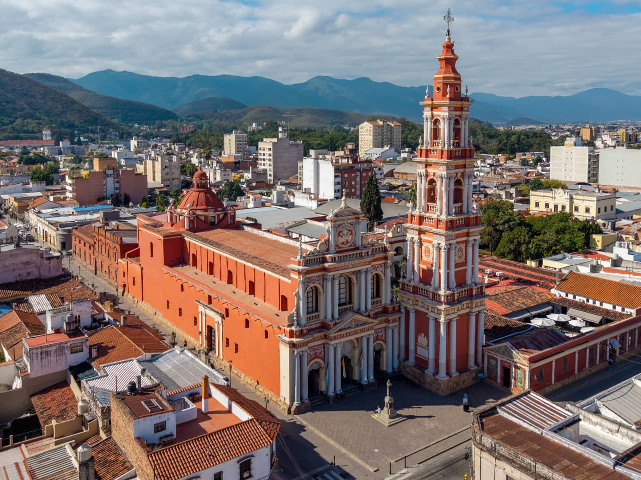 Catedral de São Francisco - Salta - Agentina melhores lugares para visitar em 2026